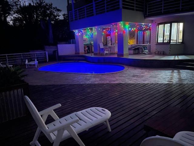 דירות דורבן Winston House מראה חיצוני תמונה